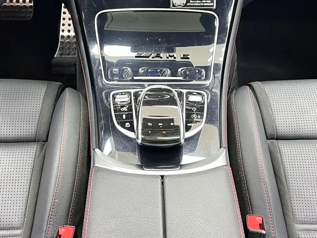 Mercedes-Benz GLC Coupe AMG 2019 — фото 27