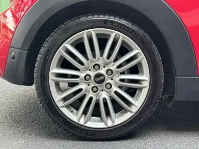 MINI MINI 2019