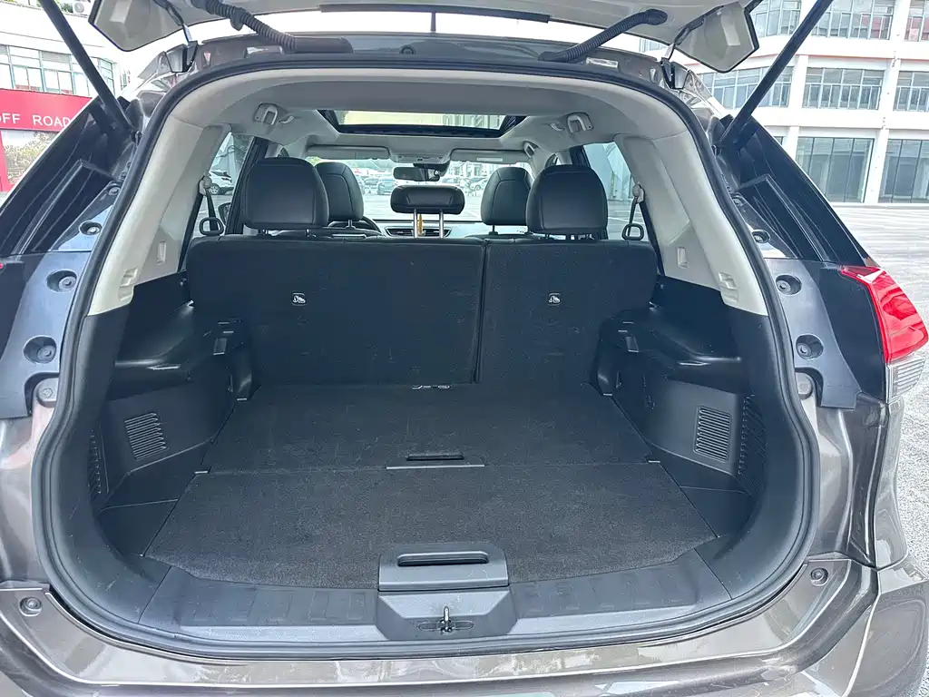 Nissan X-Trail 2019 — фото 10