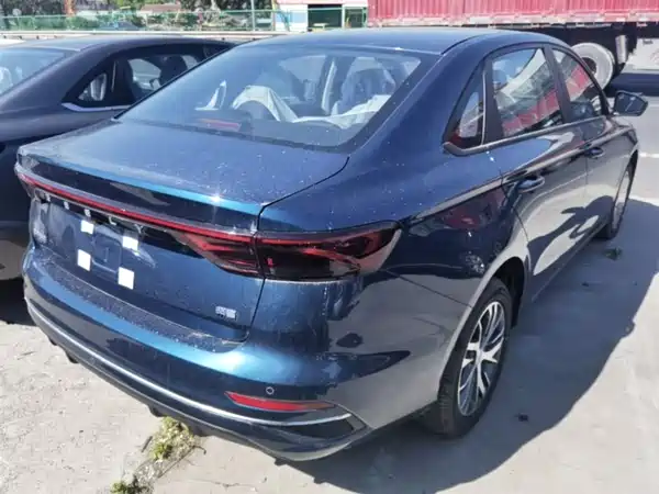 Geely Emgrand 2026