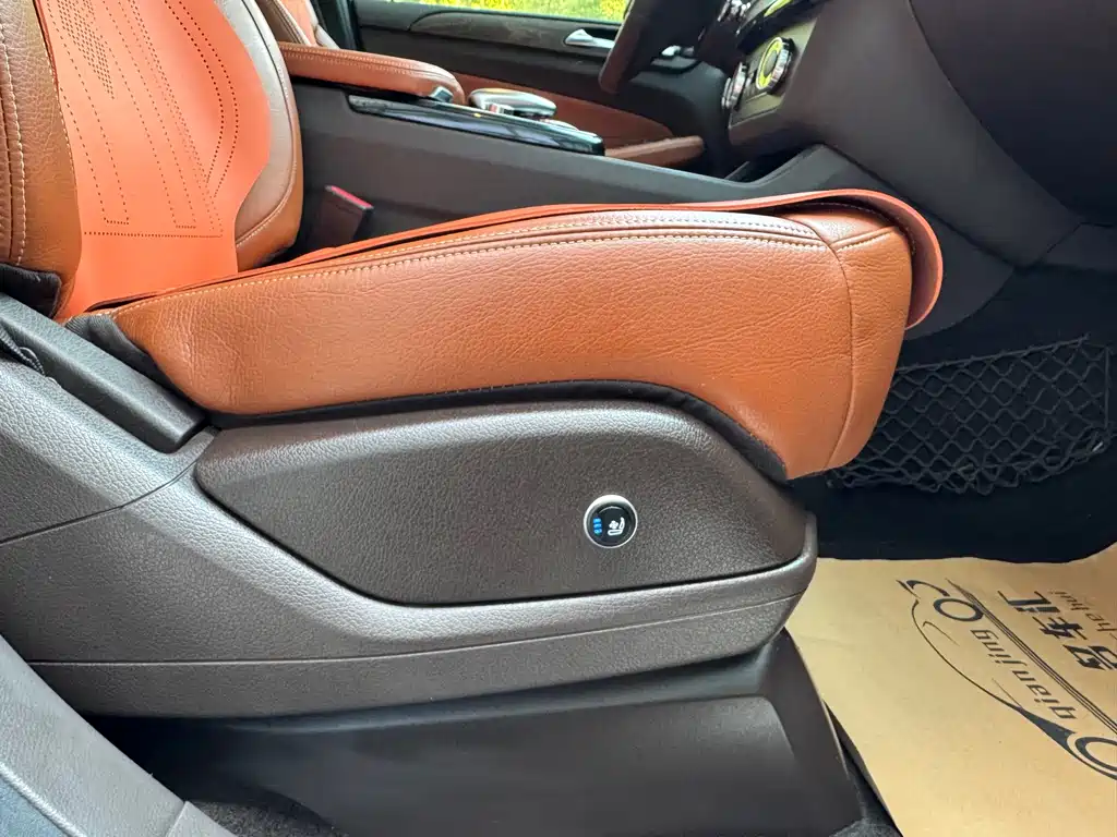 Mercedes-Benz GLE 2016 — фото 16