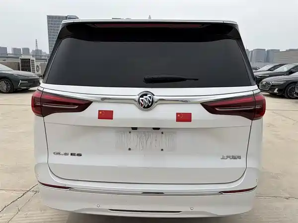 Buick GL8 2023