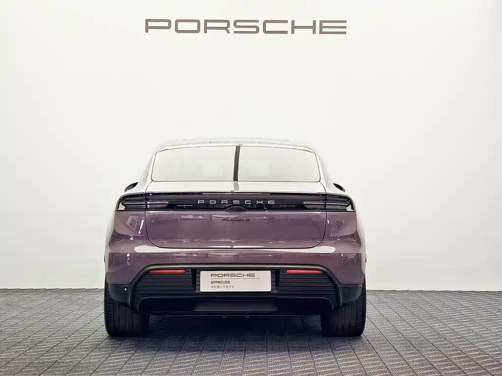 Porsche Macan EV 2025 — фото 5