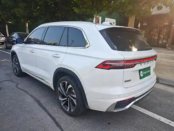 Geely Xingyue L 2023
