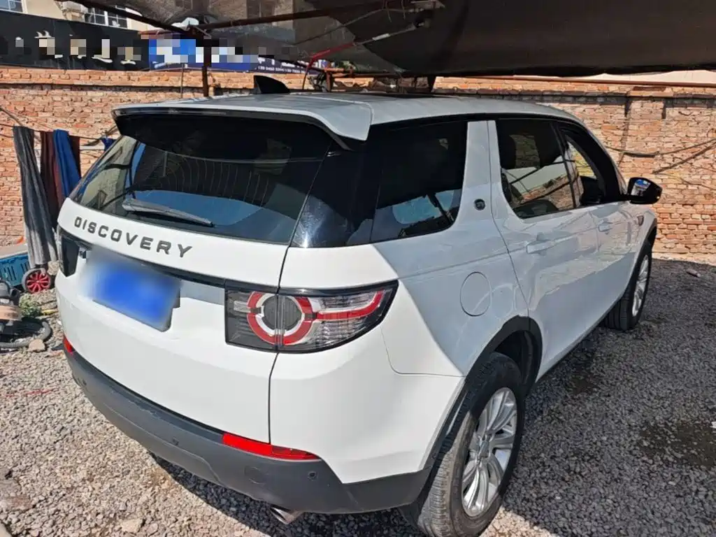 Land Rover Discovery Sport 2019 — фото 7