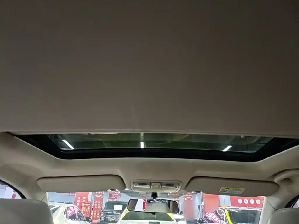 Changan V7 2017 — фото 18