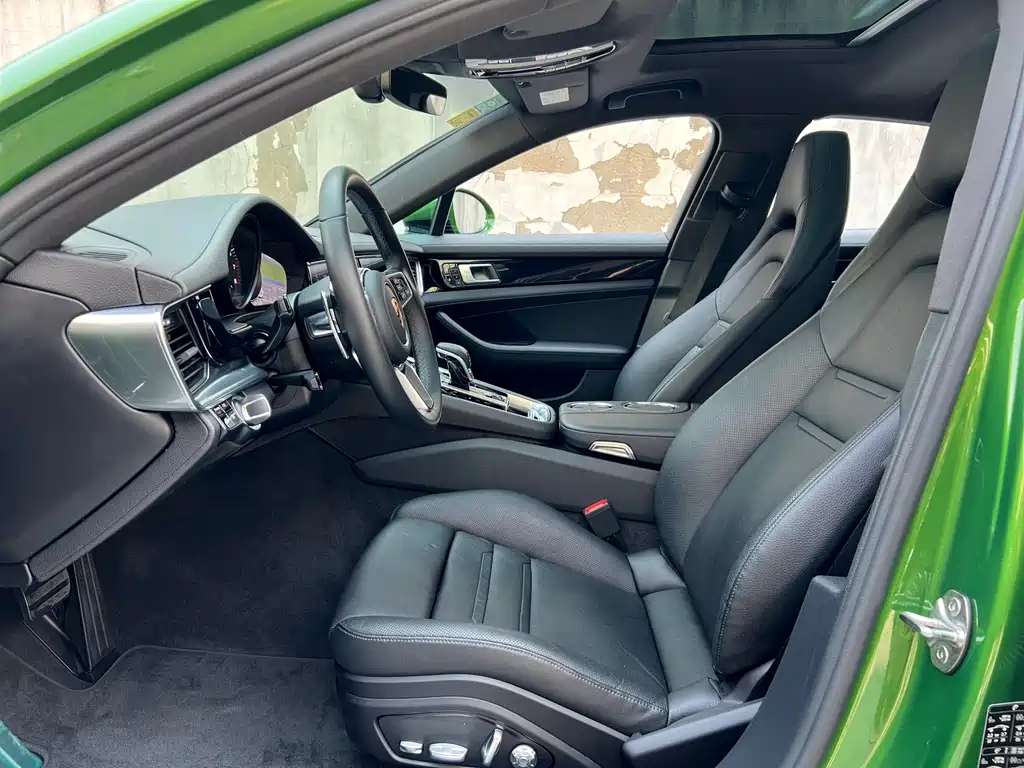 Porsche Panamera 2019 — фото 10