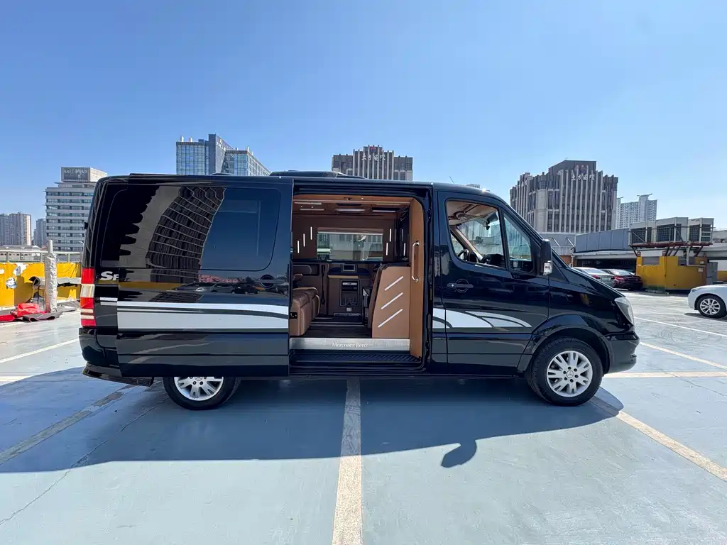 Mercedes-Benz Sprinter 2017 — фото 12
