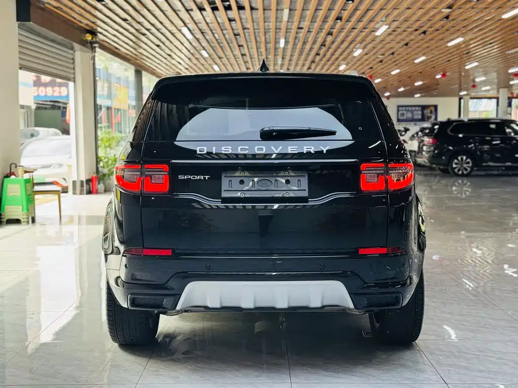 Land Rover Discovery Sport 2024 — фото 17