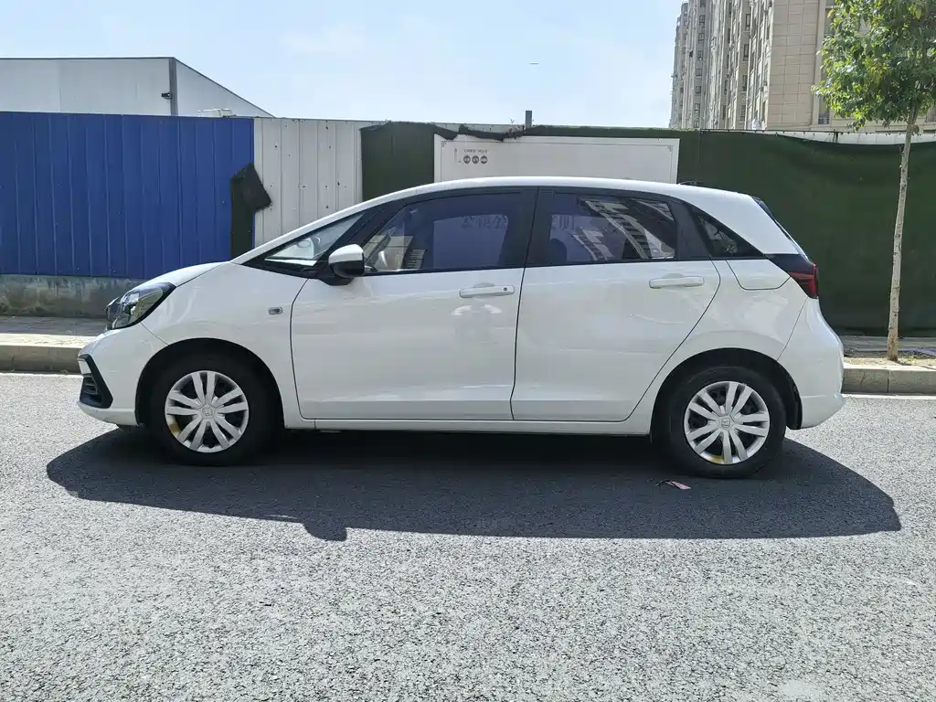Honda Fit 2023 — фото 11