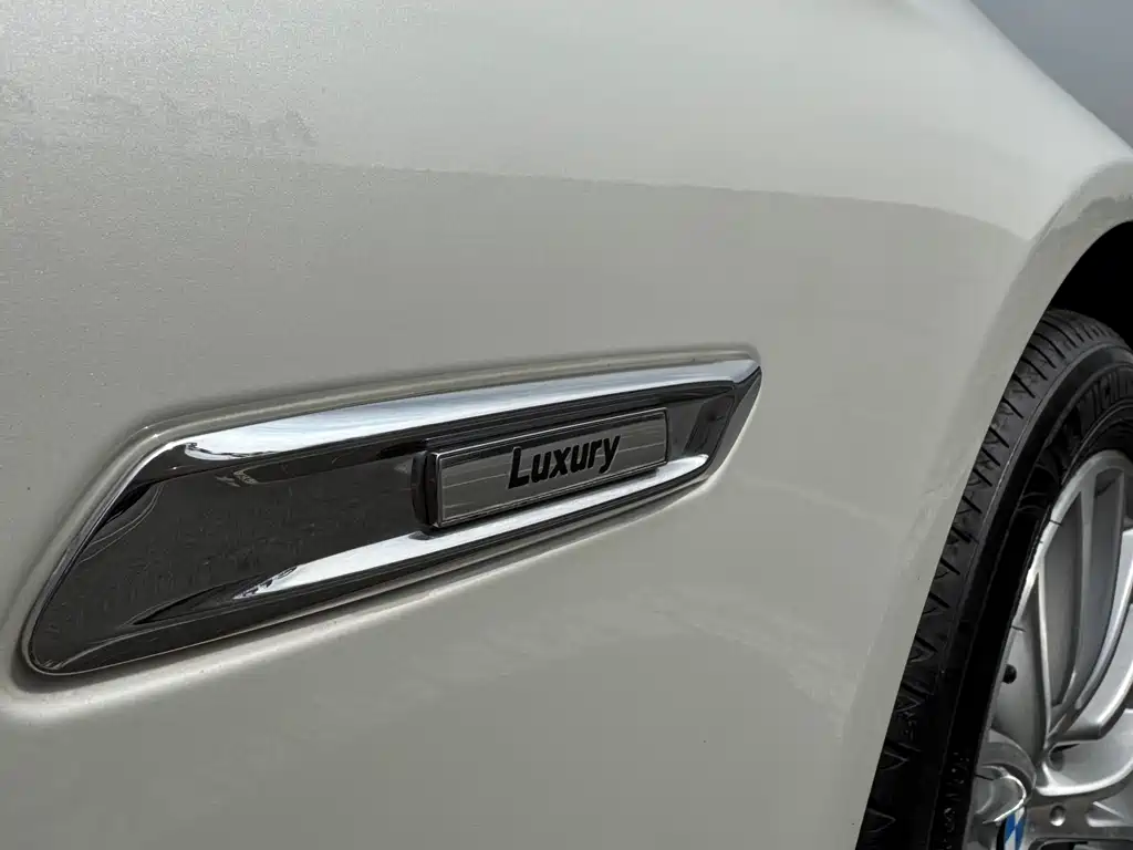 BMW 5 Series 2015