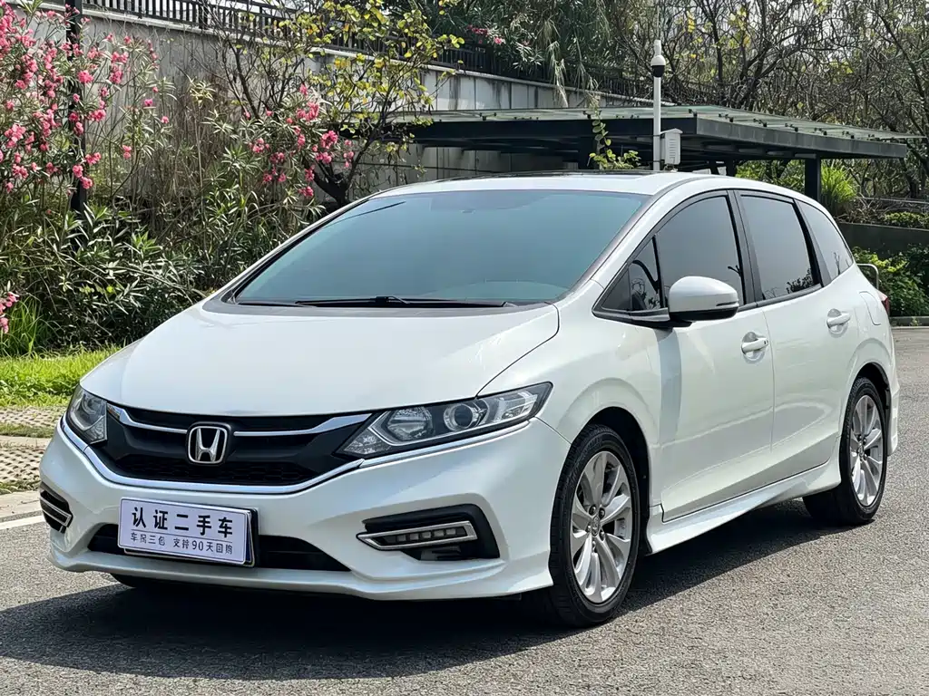 Honda Jade 2019 — фото 1