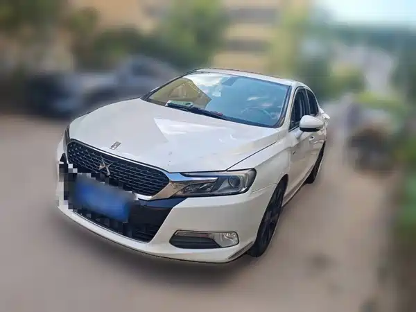 DS 5LS 2014