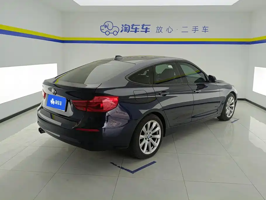 BMW 3 Series GT 2018 — фото 3