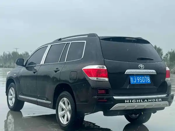 Toyota Highlander 2015