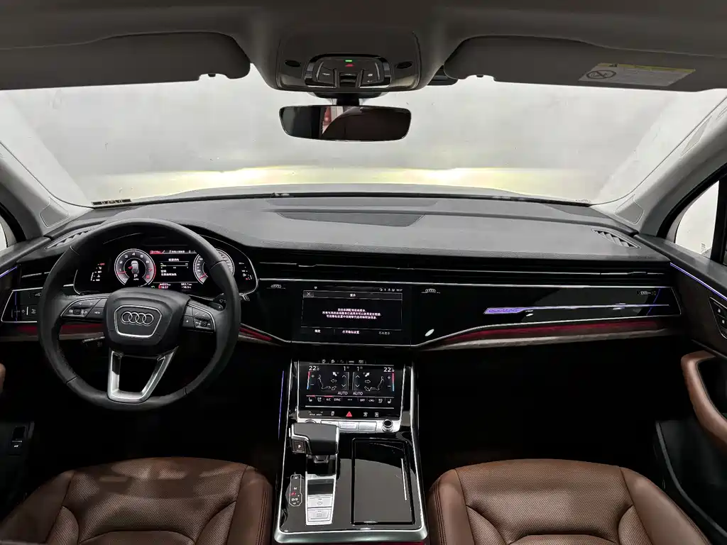 Audi Q7 2022 — фото 15