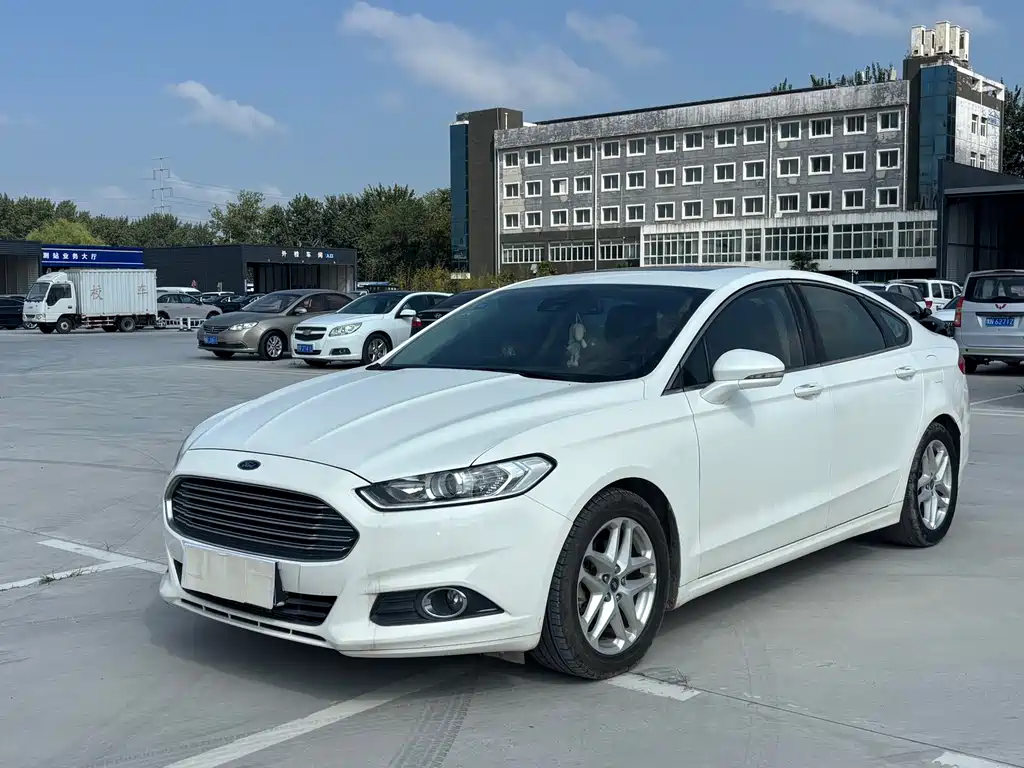 Ford Mondeo 2016 — фото 1