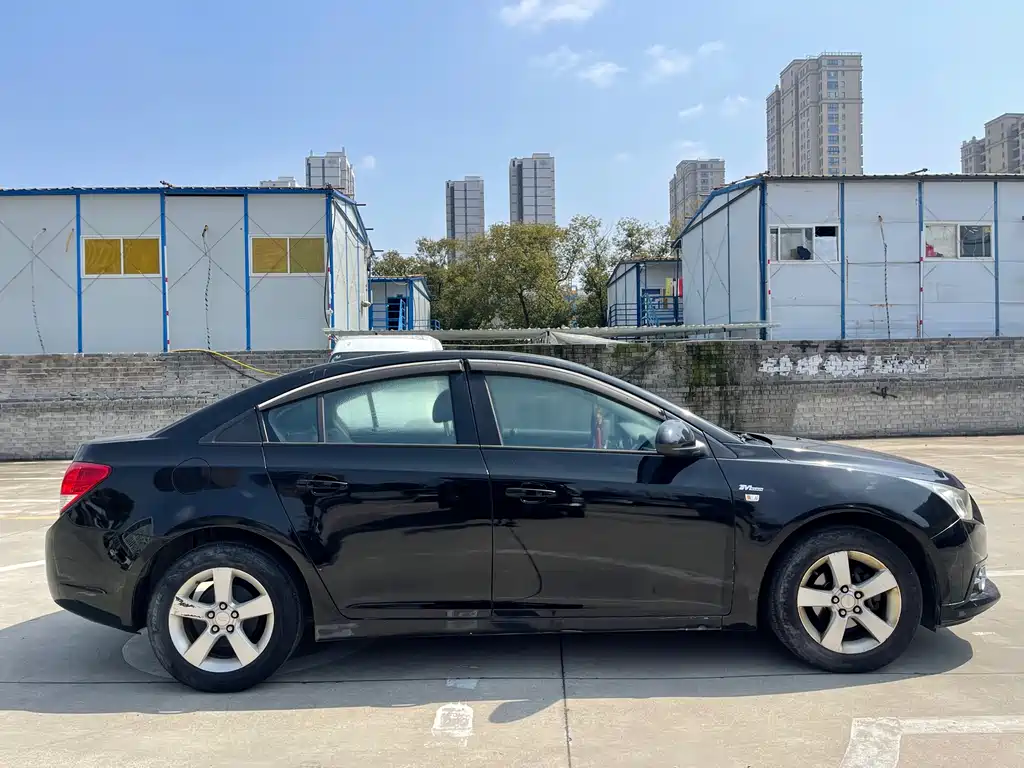 Chevrolet Cruze 2014 — фото 14