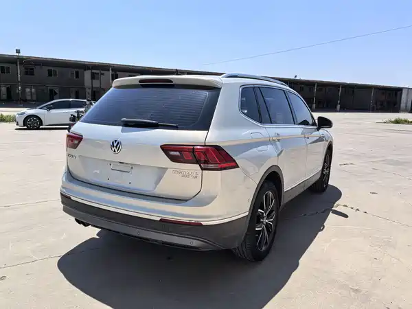Volkswagen Tiguan L 2020