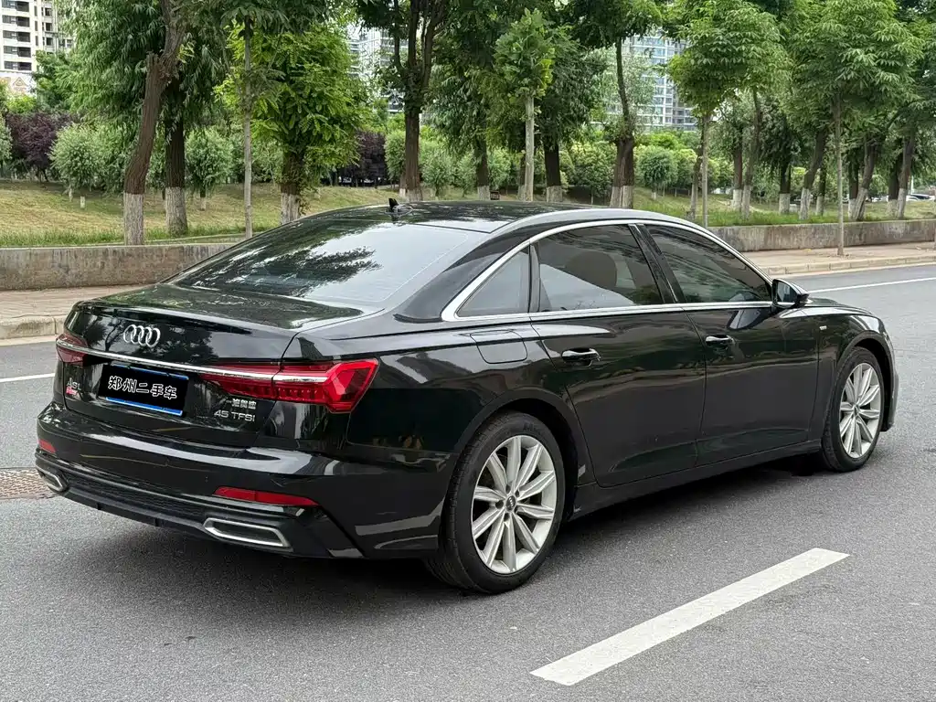 Audi A6L 2023 — фото 9