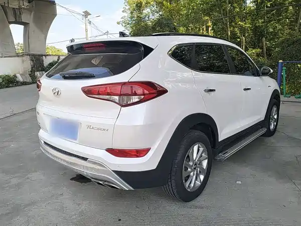 Hyundai Tucson 2015