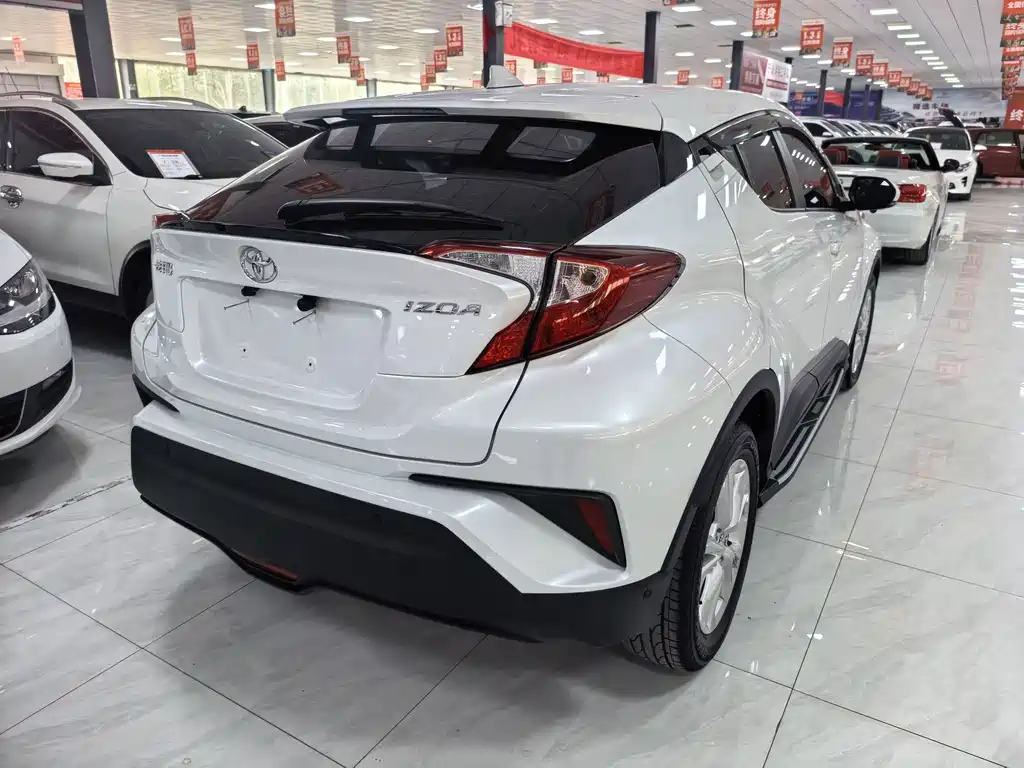Toyota IZOA 2022 — фото 14