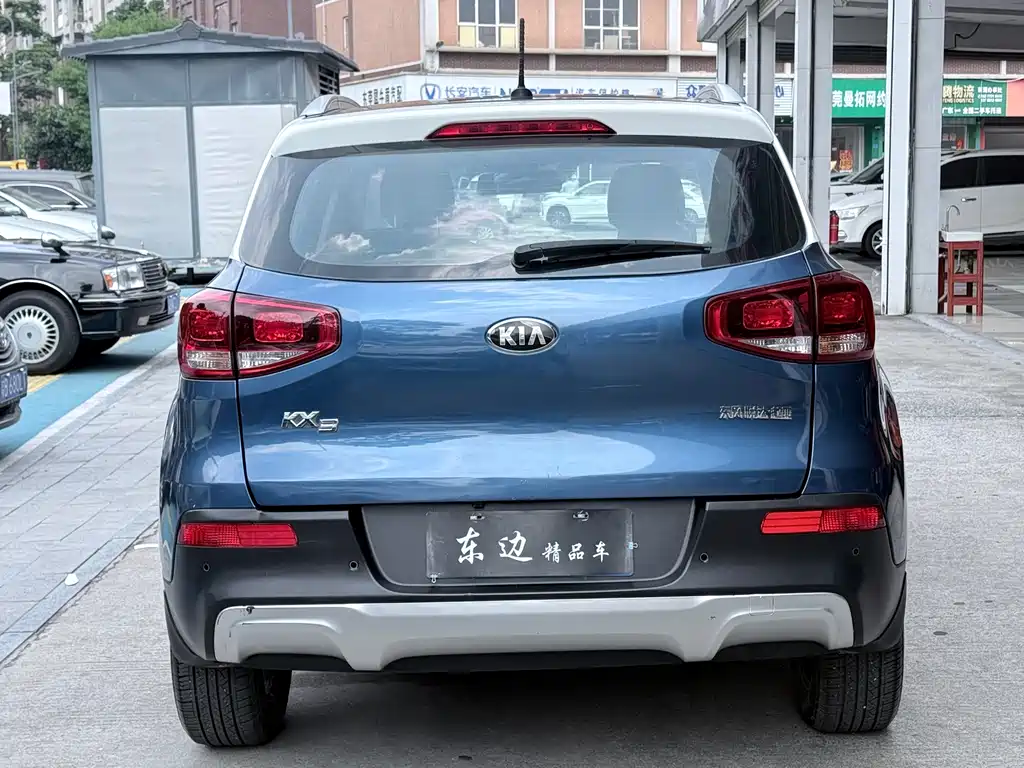 Kia KX3 2016 — фото 8