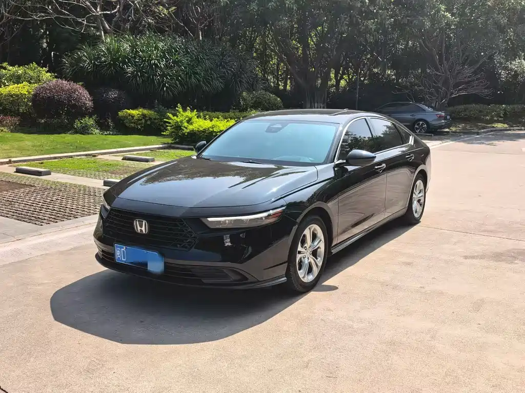 Honda Accord 2024 — фото 1