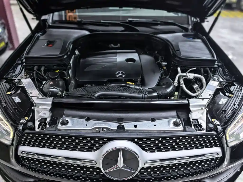 Mercedes-Benz GLC 2020 — фото 37