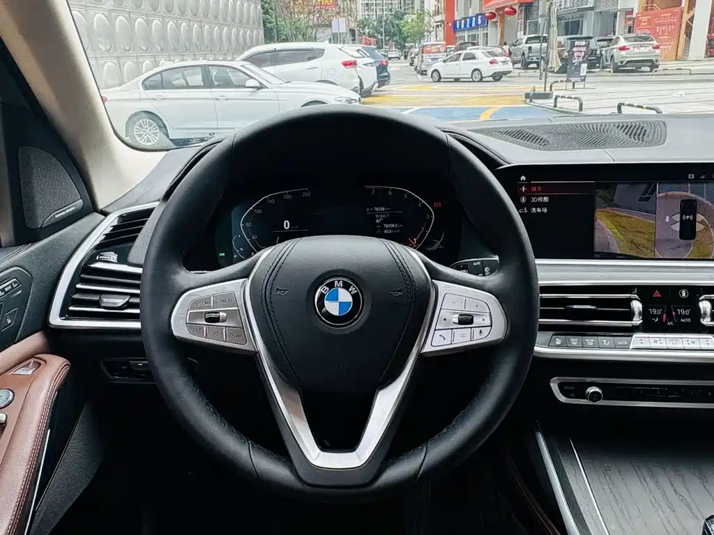 BMW X7 2021 — фото 18