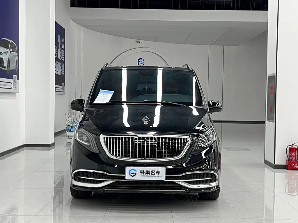 Mercedes-Benz Vito 2023 — фото 2