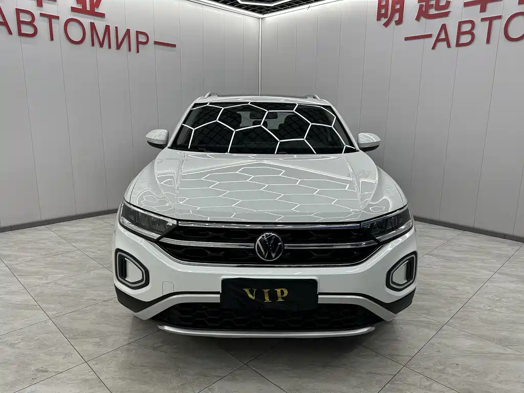 Volkswagen T-Roc 2024 — фото 3