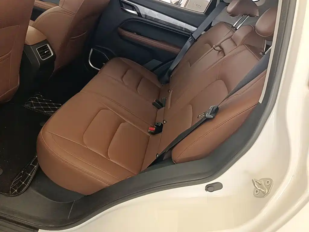 Geely Vision X6 2022 — фото 17