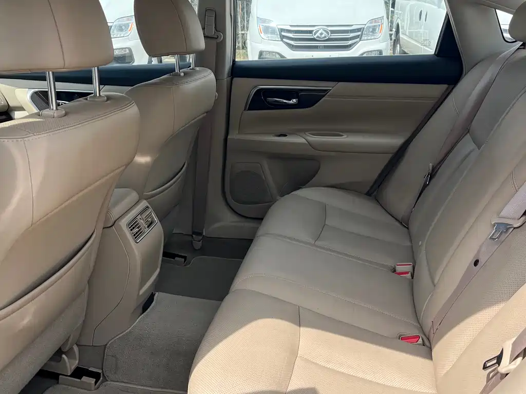 Nissan Teana 2015 — фото 10