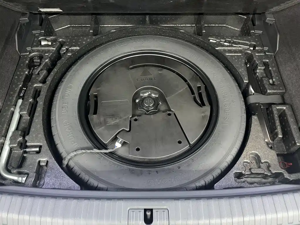 Audi Q3 2023 — фото 22