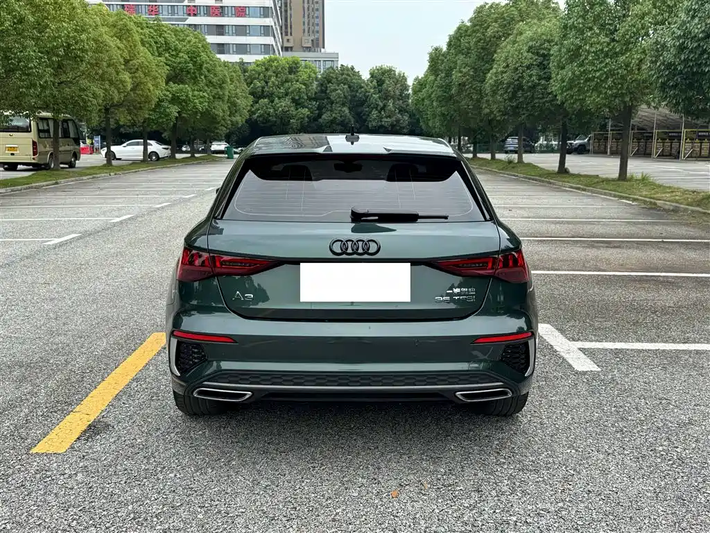 Audi A3 2021 — фото 12