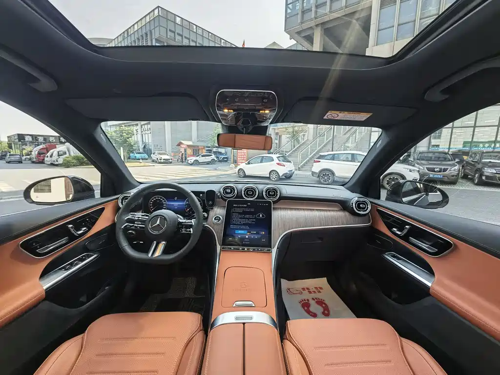 Mercedes-Benz GLC 2025 — фото 14