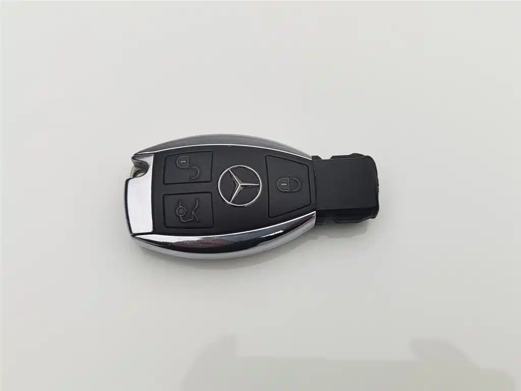 Mercedes-Benz C-Class 2017 — фото 19