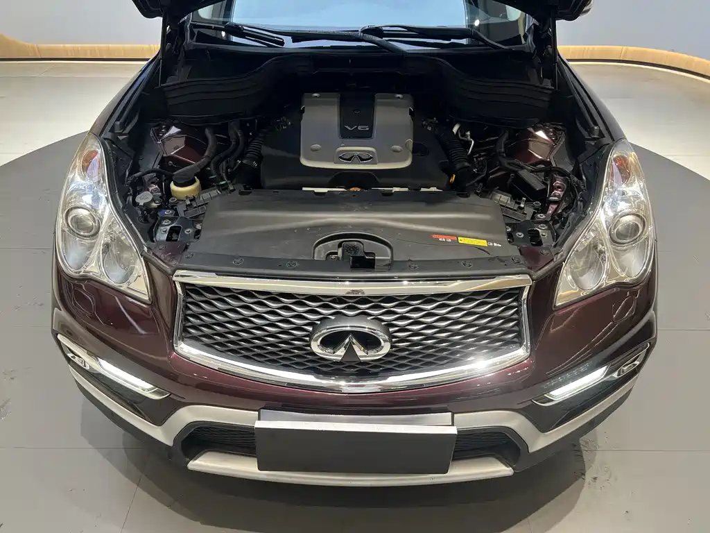 Infiniti QX50 2017 — фото 8