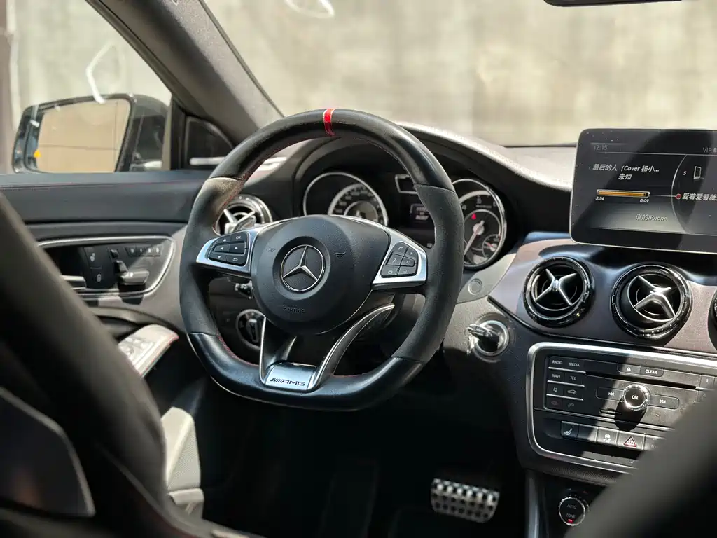 Mercedes-Benz CLA AMG 2015 — фото 18