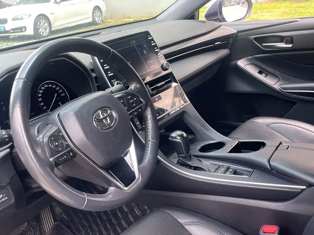 Toyota Avalon 2022 — фото 12