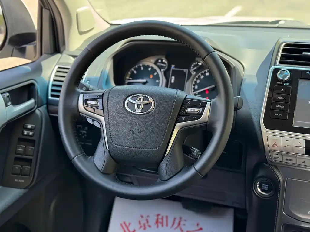 Toyota Prado 2018 — фото 13