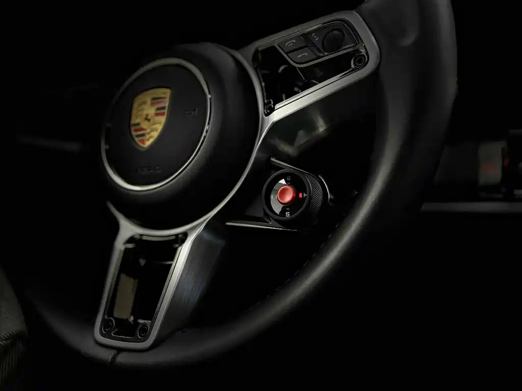 Porsche 918 Spyder 2015 — фото 18