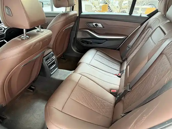 BMW 3 Series 2024