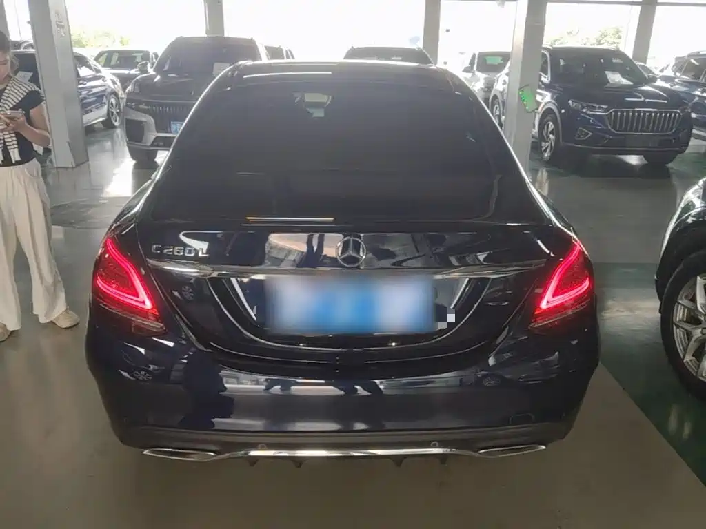 Mercedes-Benz C-Class 2019