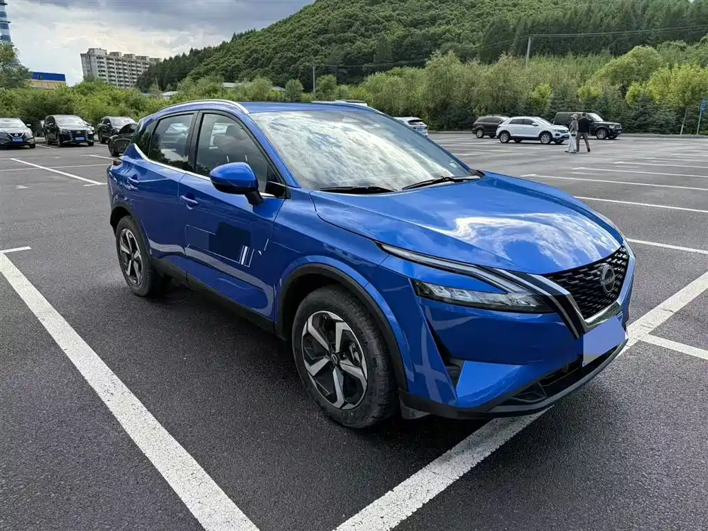 Nissan Qashqai 2023 — фото 3