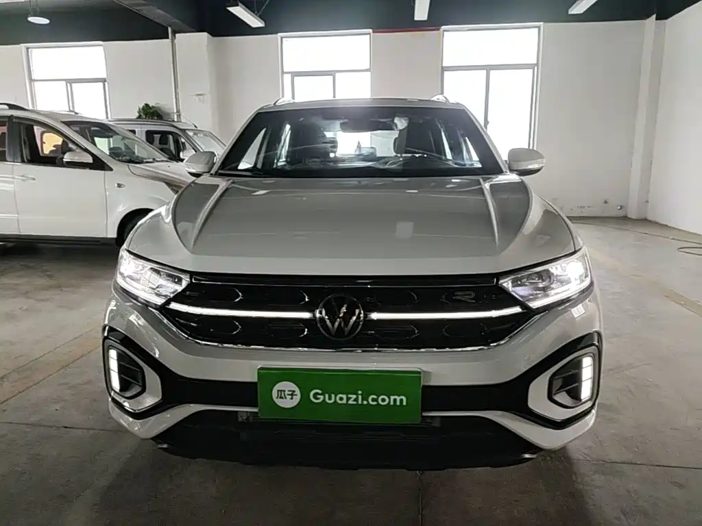 Volkswagen T-Roc 2025