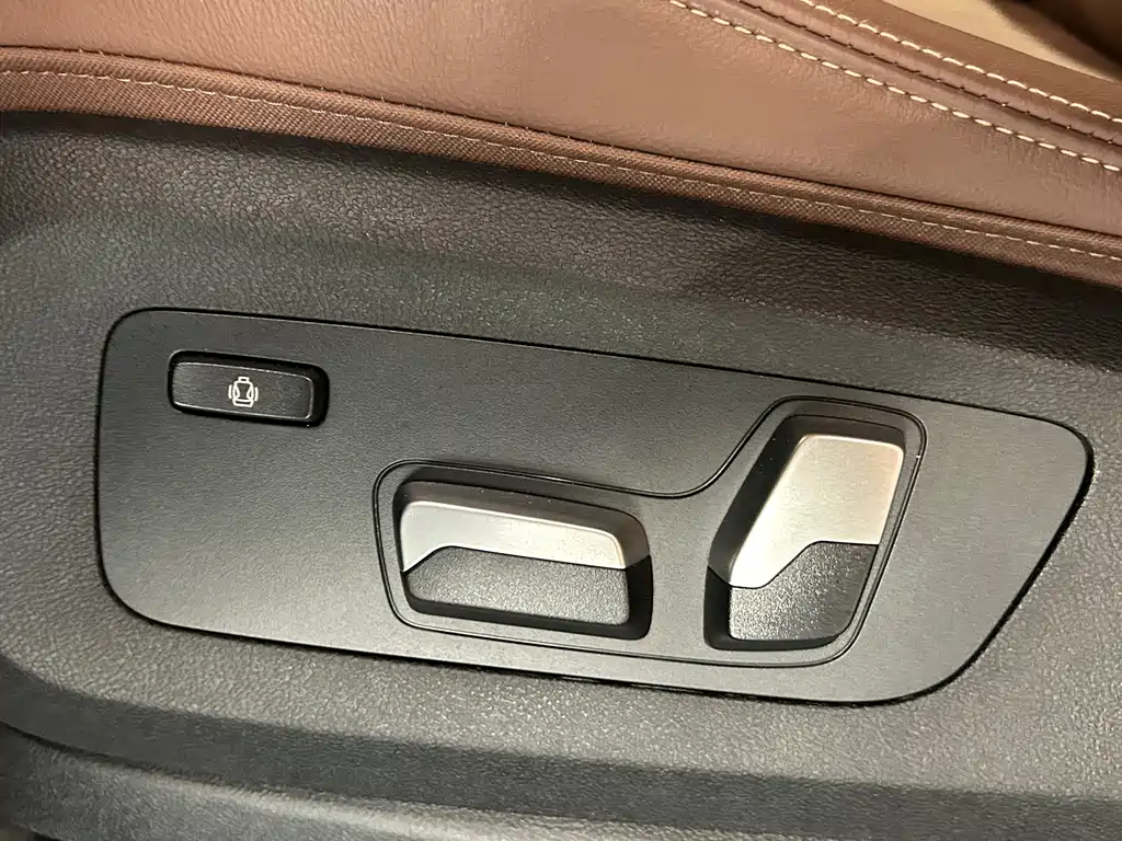 BMW X5 2021 — фото 10