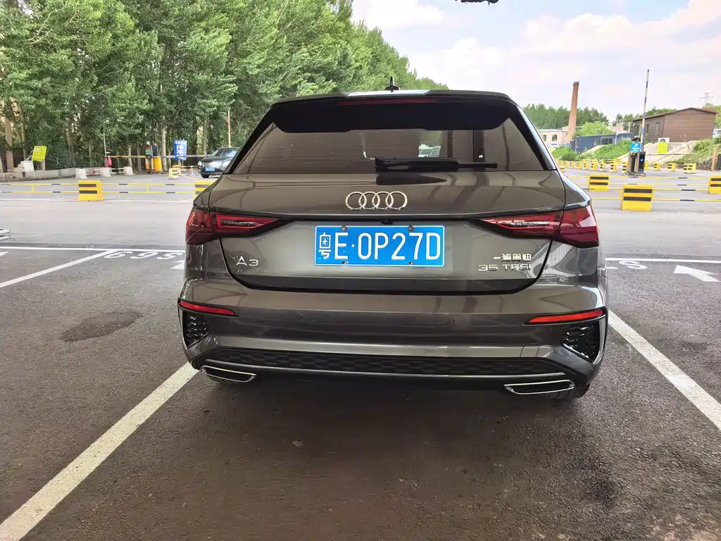 Audi A3 2023 — фото 18