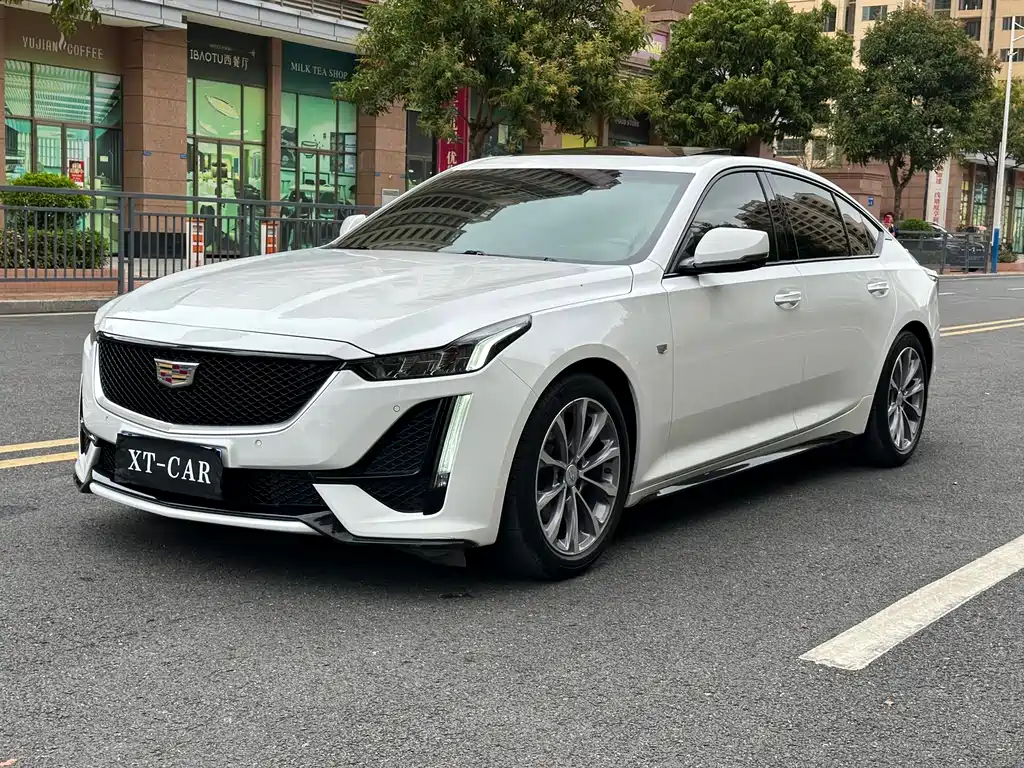 Cadillac CT5 2020 — фото 1